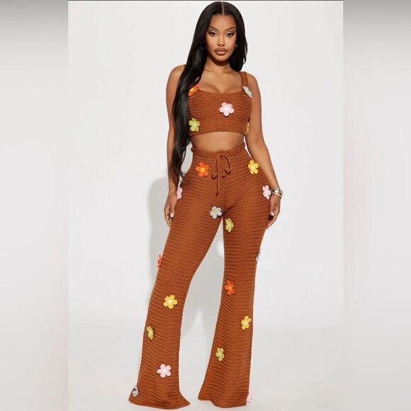 Floral Fields NWT Crochet Pant Set (S) - Picture 1 of 12